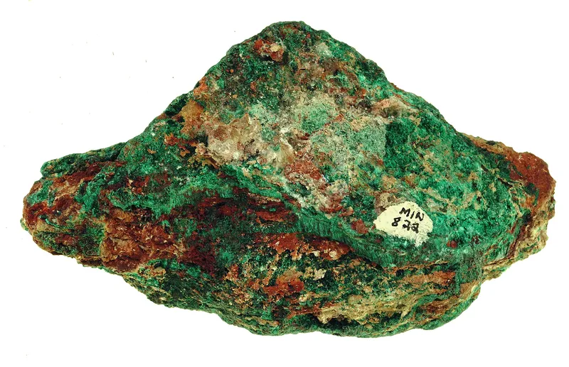 Representación contextual del formulado asociado a COPSEED: Brochantita mineral de sulfato tribásico de cobre